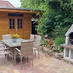 Zeesboothaus - 2, Mit Terrasse Und Wasserblick * Middelhagen