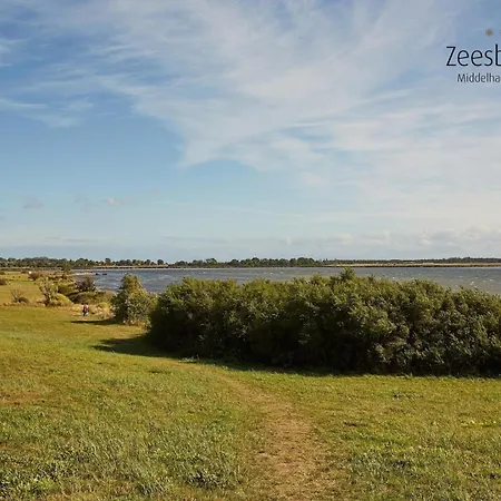 Zeesboothaus - 2, Mit Terrasse Und Wasserblick Lägenhet Middelhagen